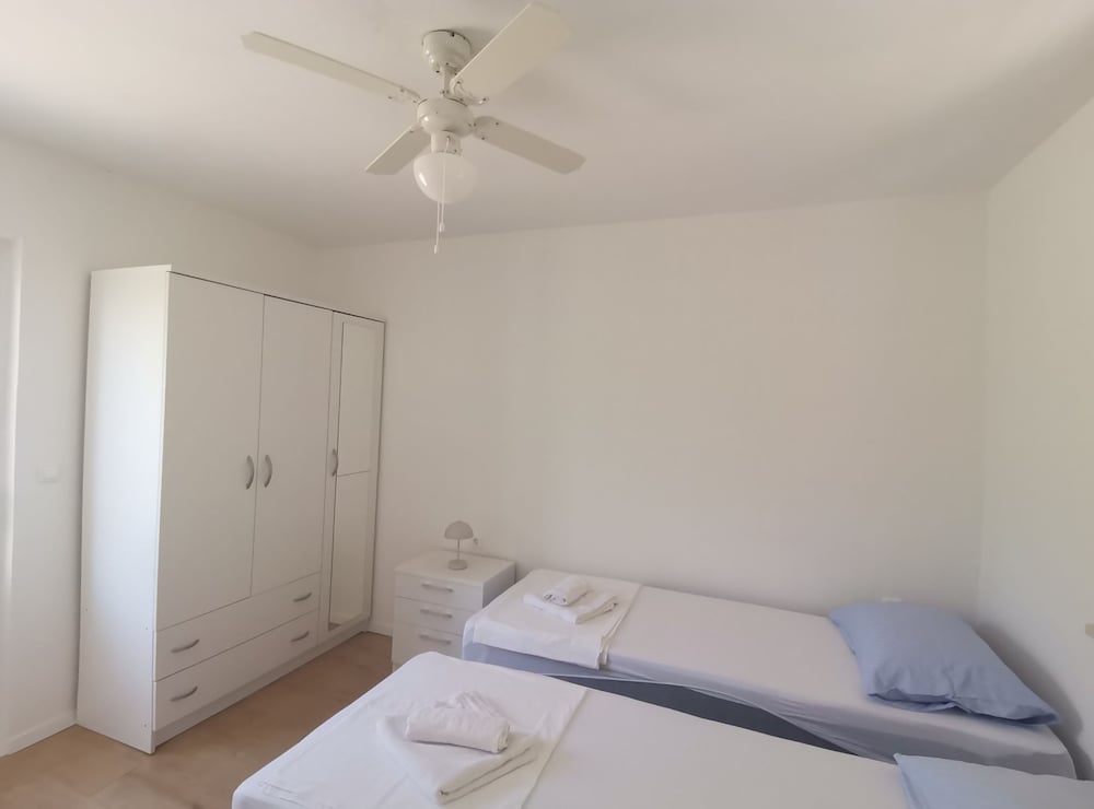 Perfect Getaway Near Korčulas Scenic Sights and Beaches