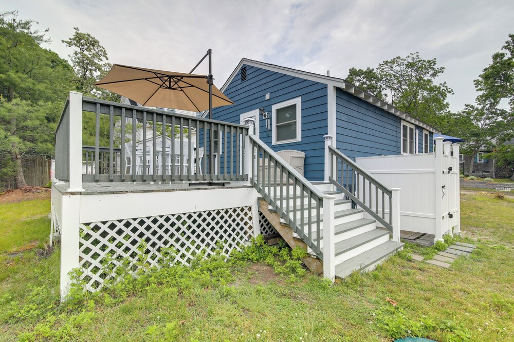 Charming Wareham Cottage Near Bay & Cape Cod! view 2
