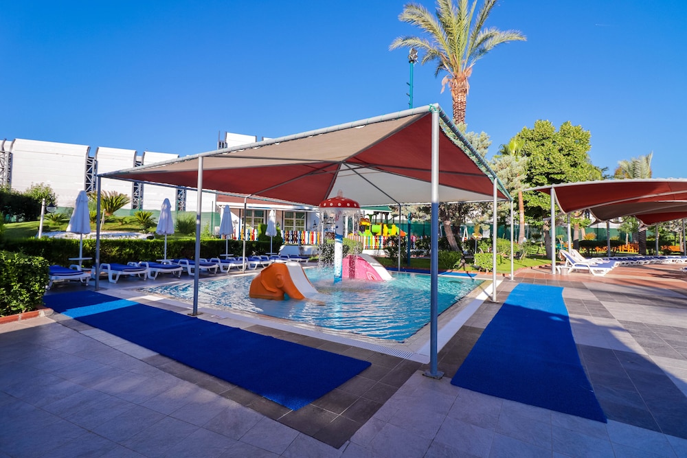 Le Jardin Resort Holiday Village