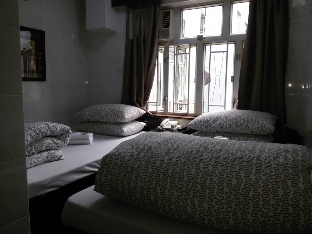 Tom's Guest House