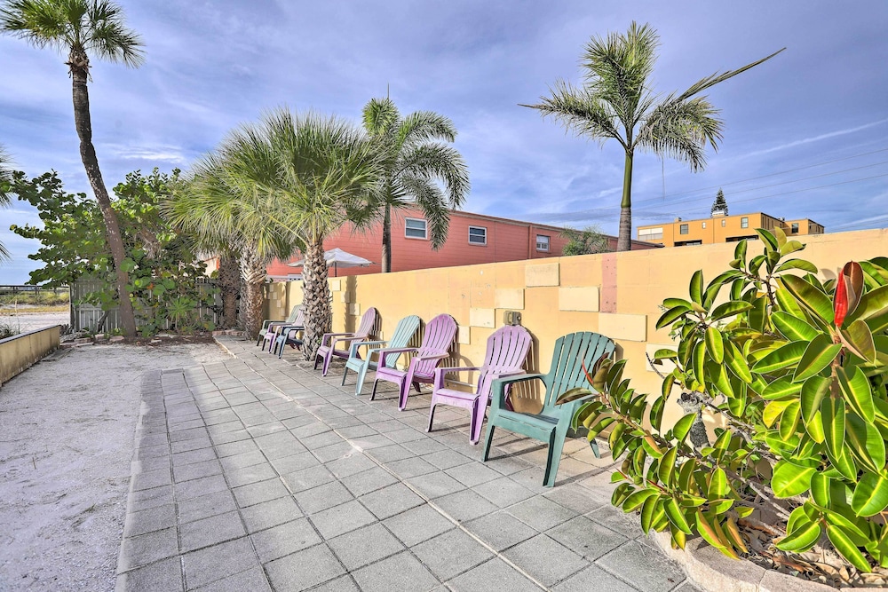 Treasure Island Condo - Sunset & Beach Views! view 3