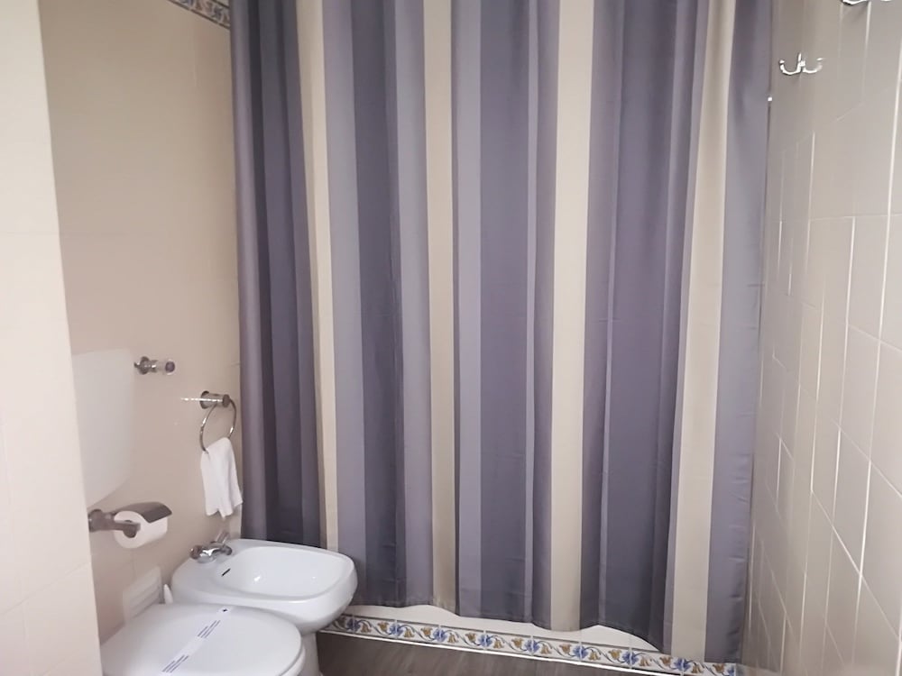 Apartamentos Lindomar