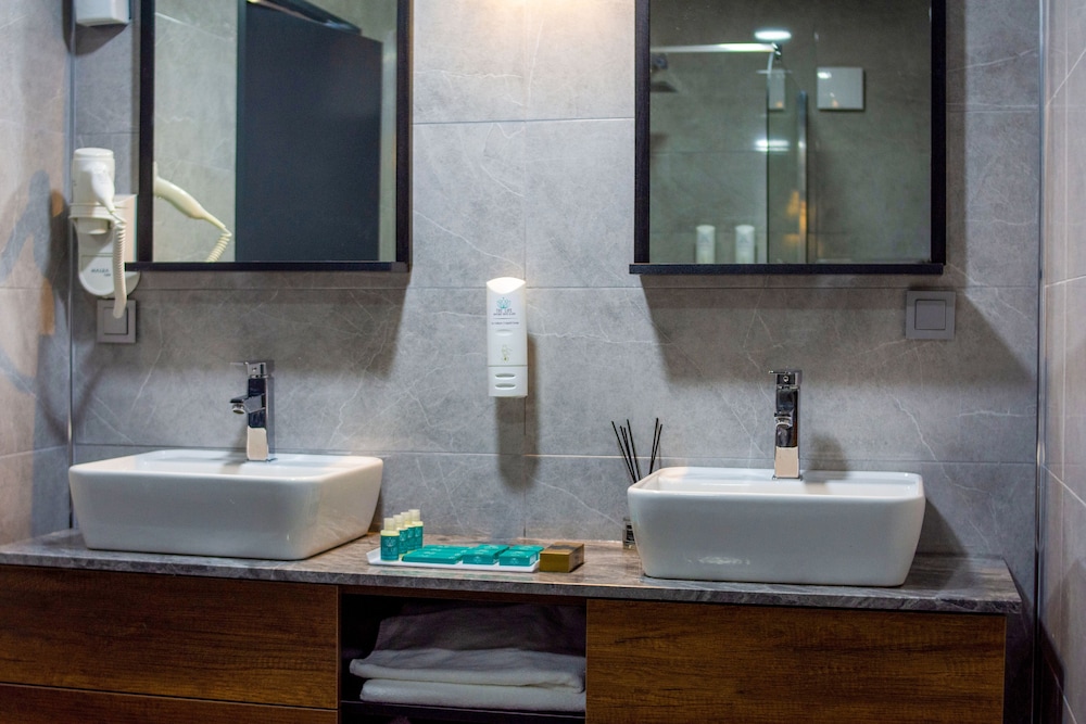 The Life Otel & Spa - Image 12