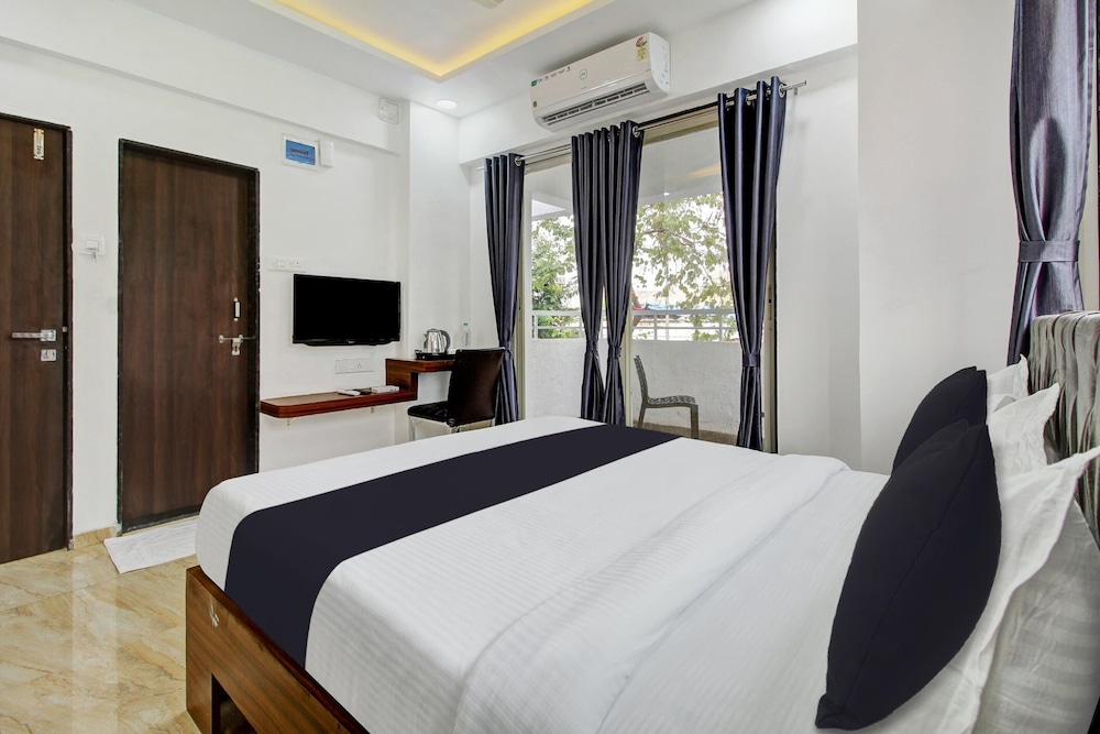 Super Townhouse Koregaon Park