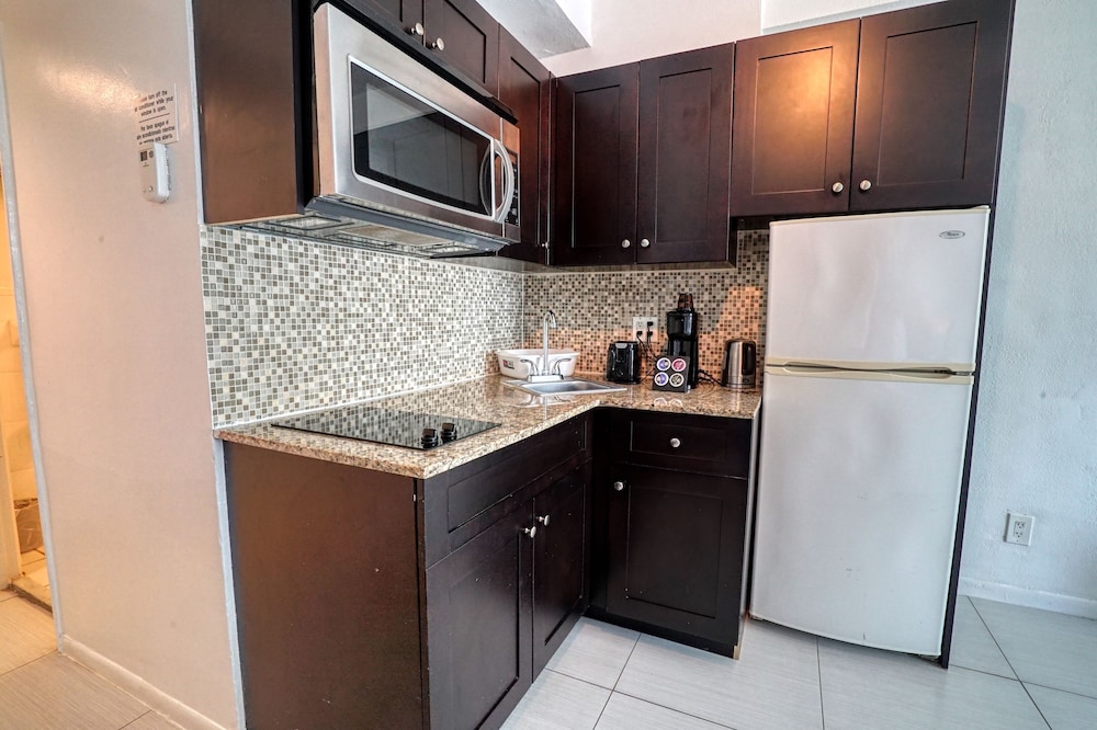 Private Apartments at the Casablanca