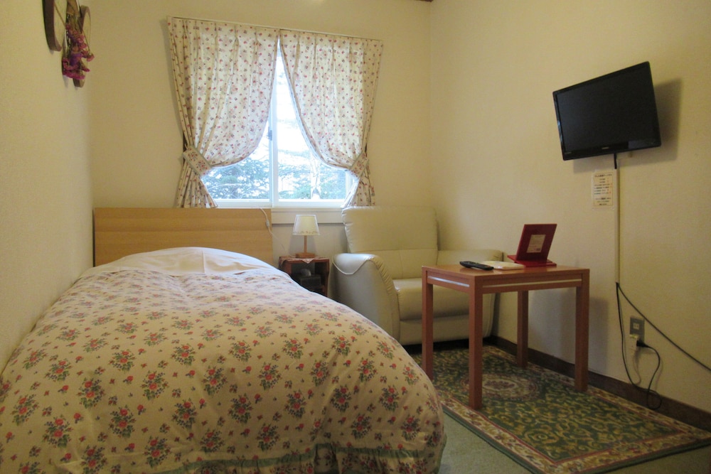 Photo 12