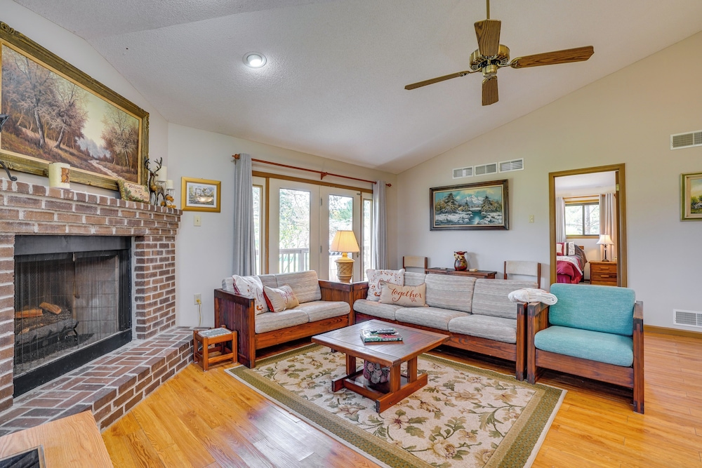 Retreat on The Woods Resort: Mtn View Golf Course! - Property Image 19