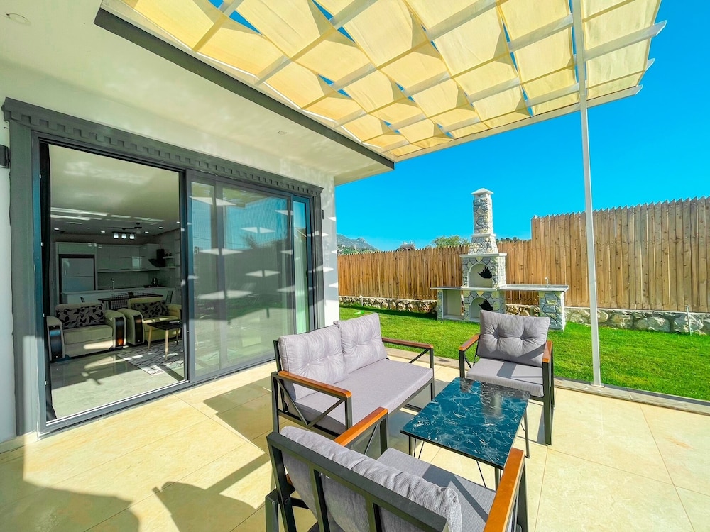 Exclusive Sheltered Villas