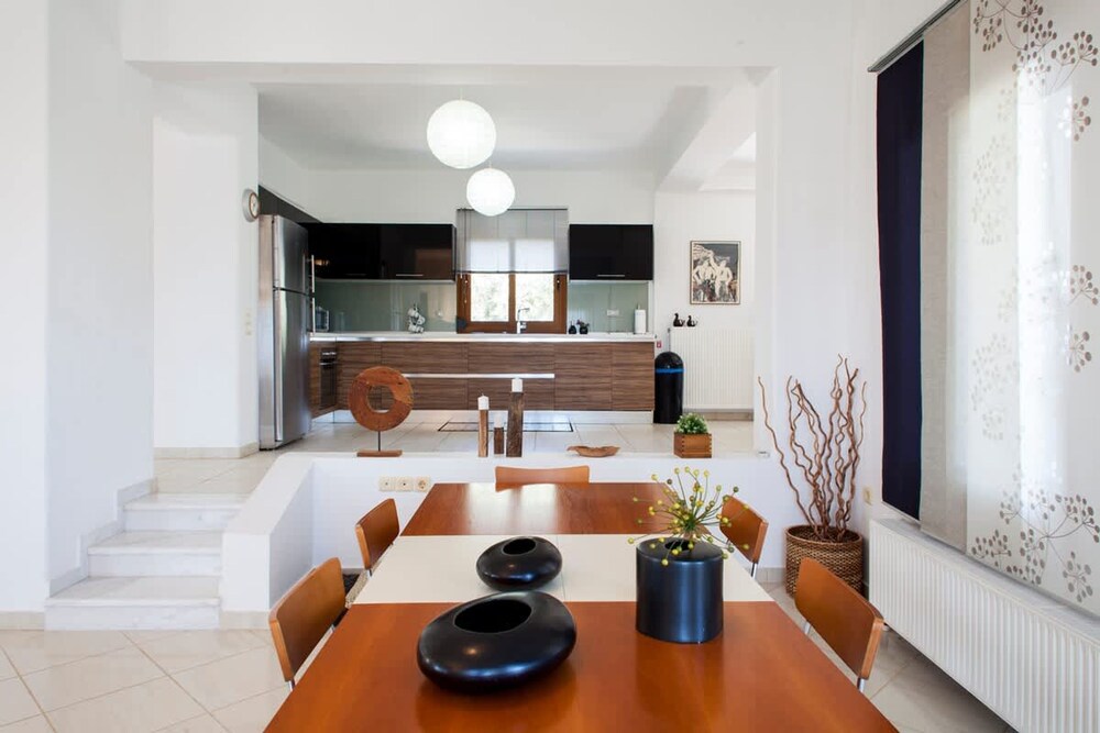 Artemis Spacious Luxury Villa With XL Private Pool