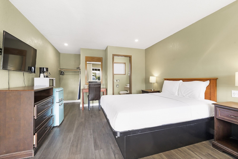 Chico Vacations - Safari Inn - Chico - Property Image 16