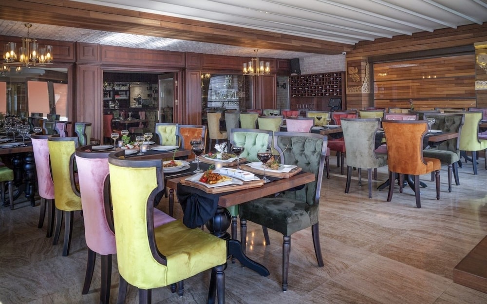 Cadence Design Otel - Image 19