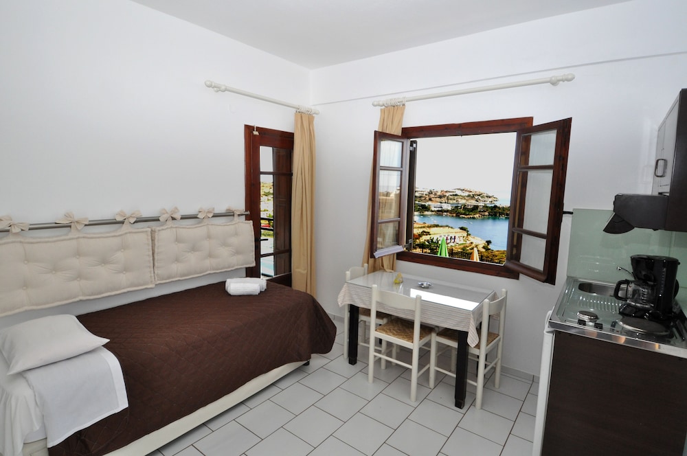 Pennystella Apartments photo 5