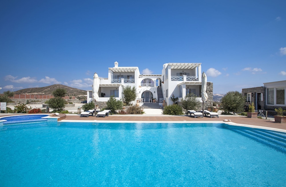 Miland Suites