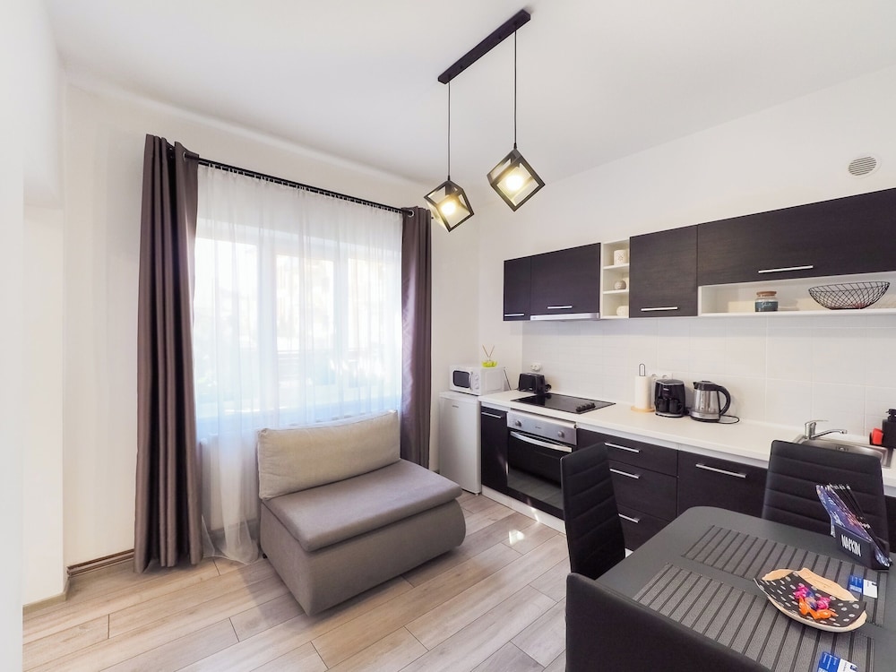 Ben Apartments
