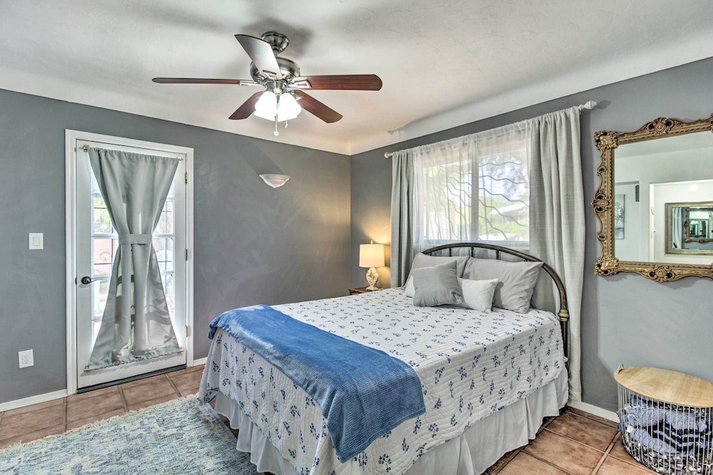 Delightful Family Getaway w/ Covered Patio! view 2