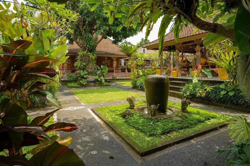 Puri Anyar Heritage