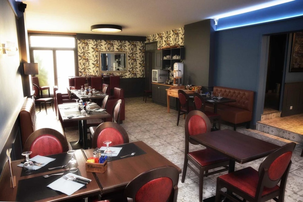 Appartement duplex Hotel de Paris - Property Image 12