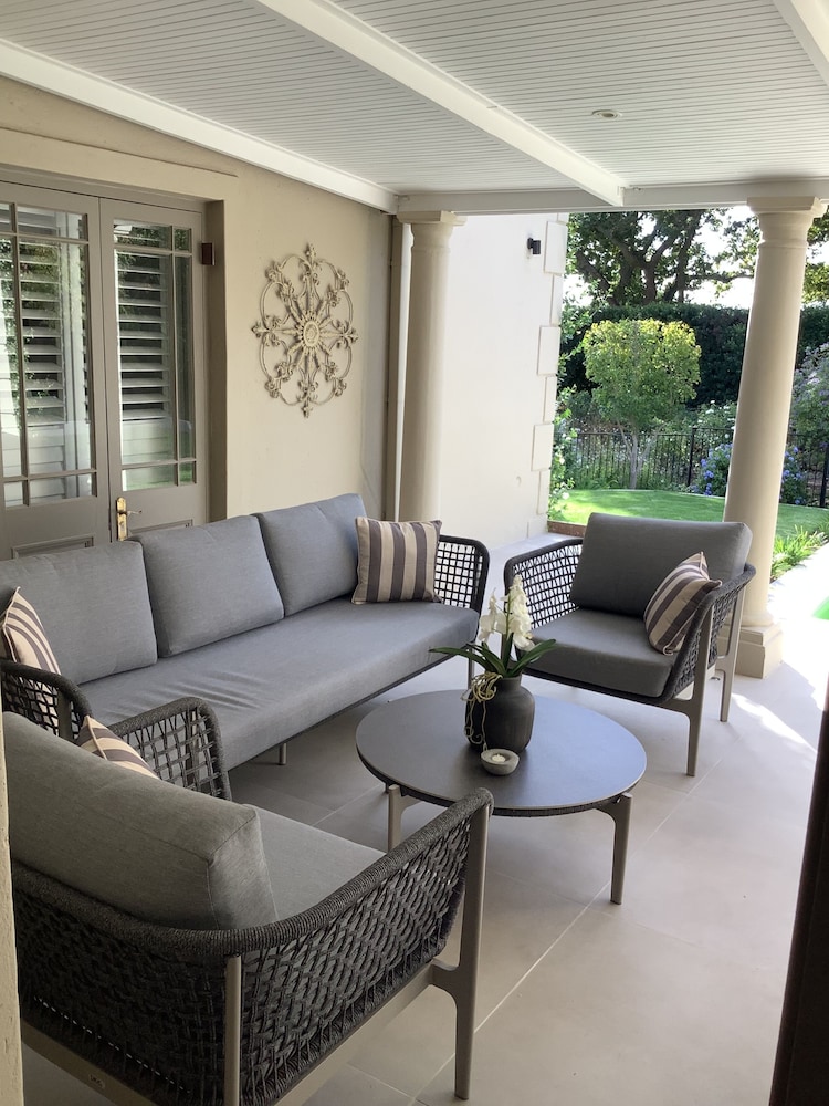 La Paradise Franschhoek view 5