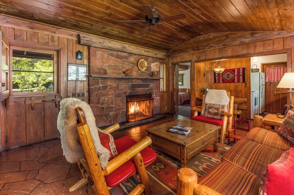 Hotel Briar Patch Inn