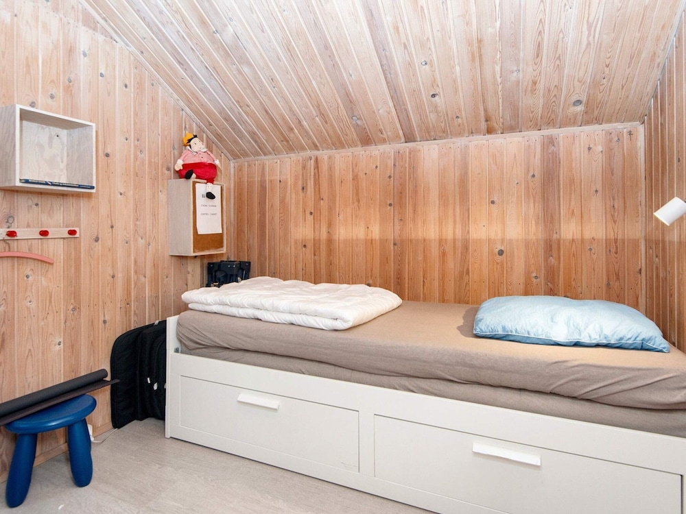 6 Person Holiday Home in Ebeltoft-by Traum view 3