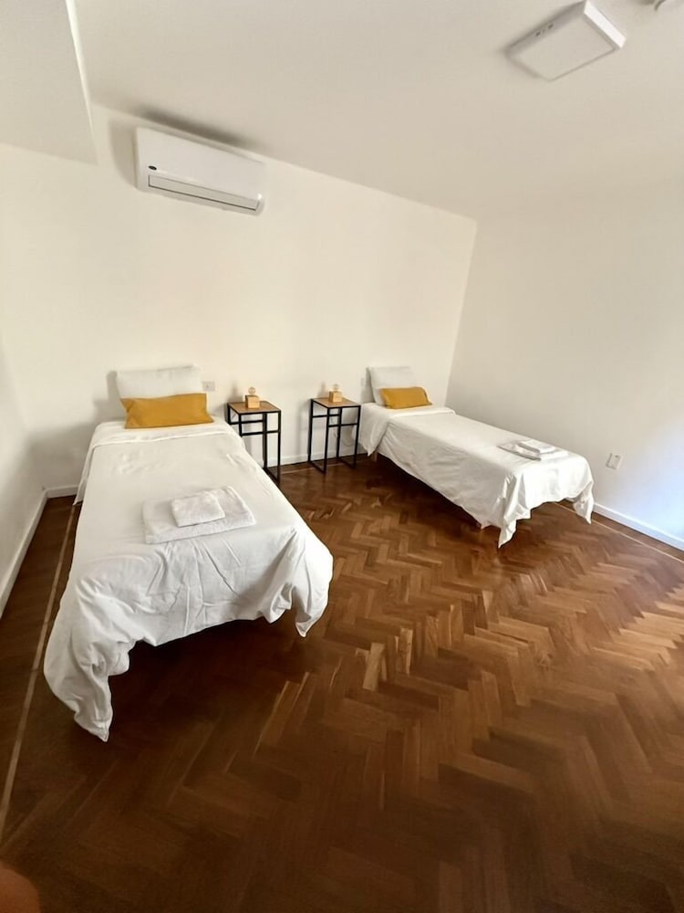 Clivias Hostel