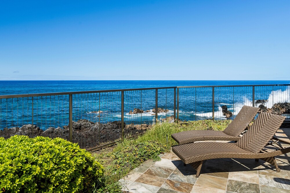 Fairway & Ocean Views - Updated Top Floor - AC- Vrkcv