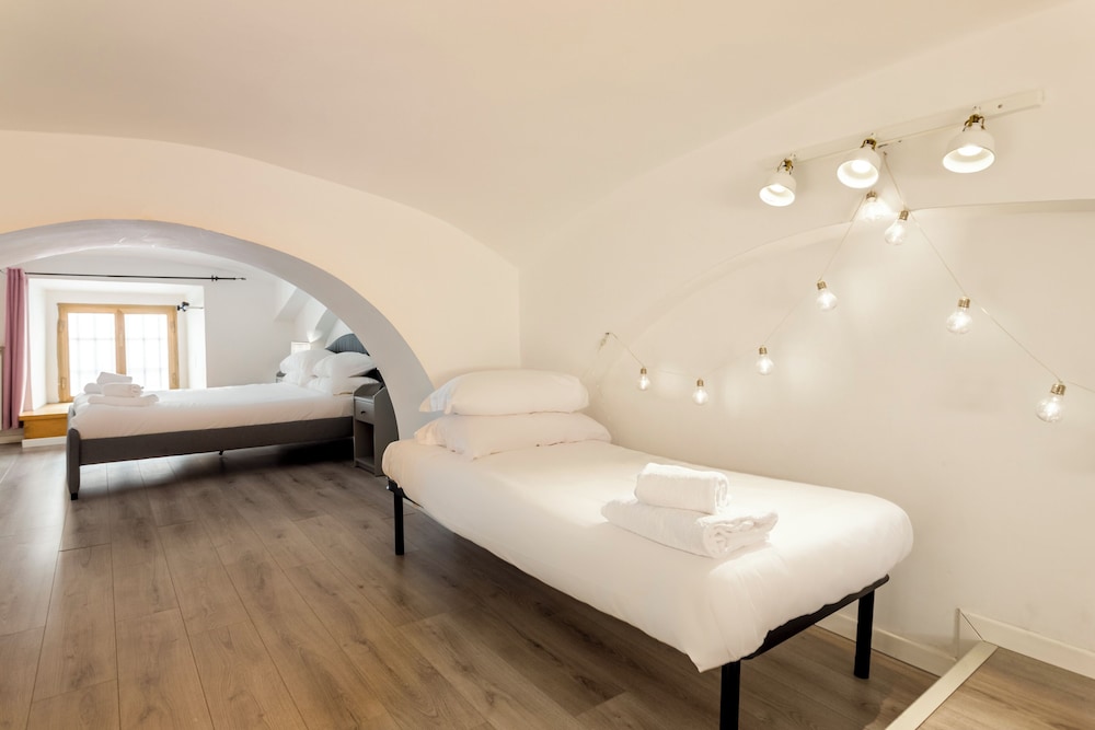 Sanniti's Apartments