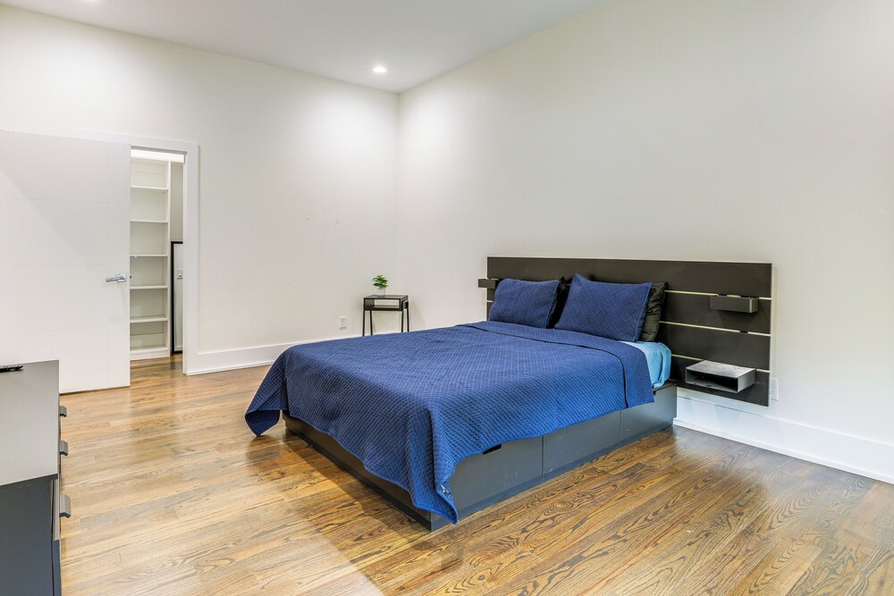 Luxe Buckhead Retreat 6 Mi to Dtwn Atlanta