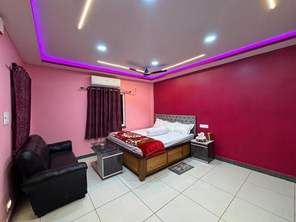 CHUTI BEACH REOSORT