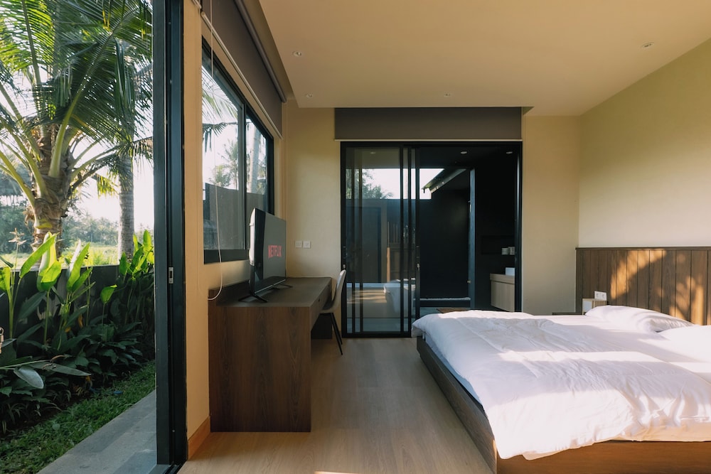 Himawari House