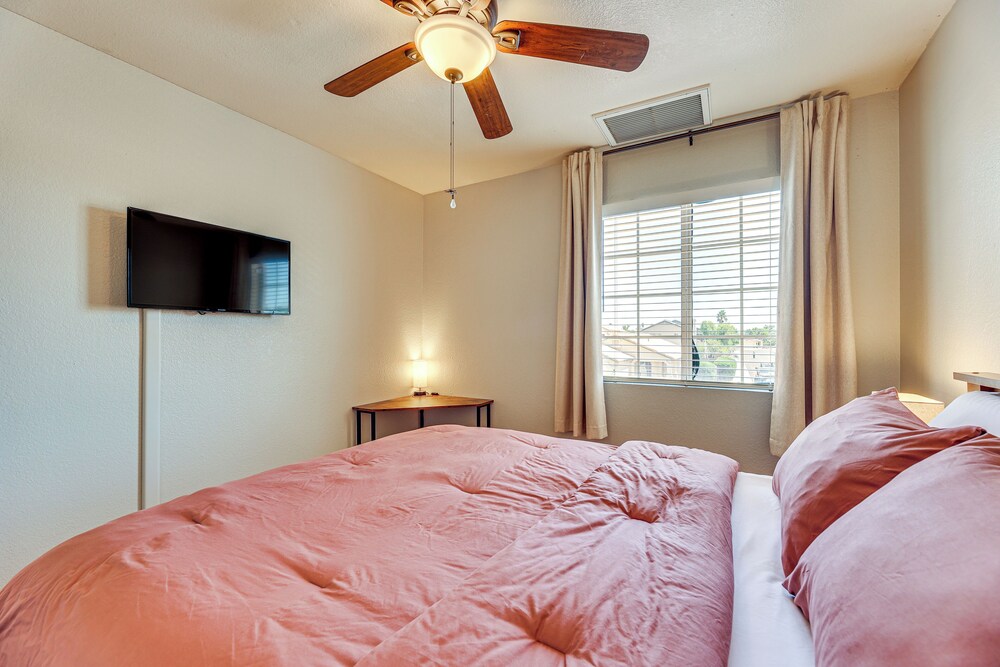 Swim w/ a View: Scenic Desert Retreat in Glendale