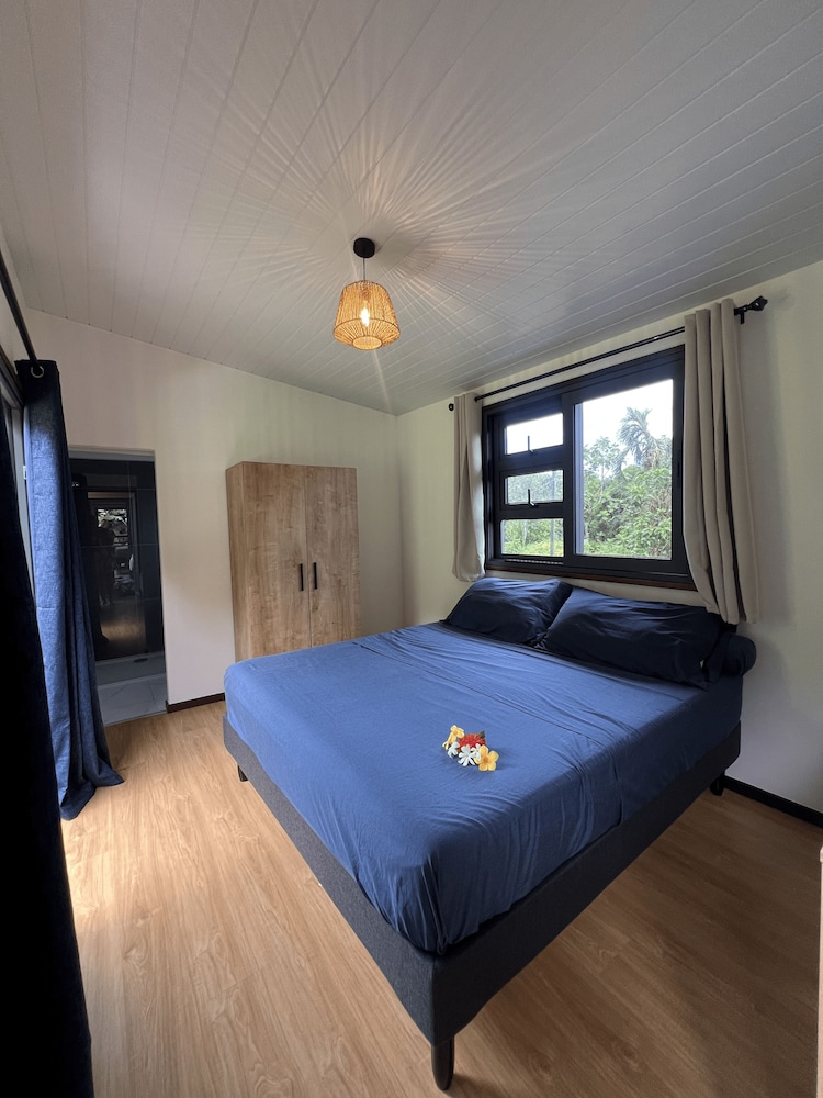 Moana Lodge