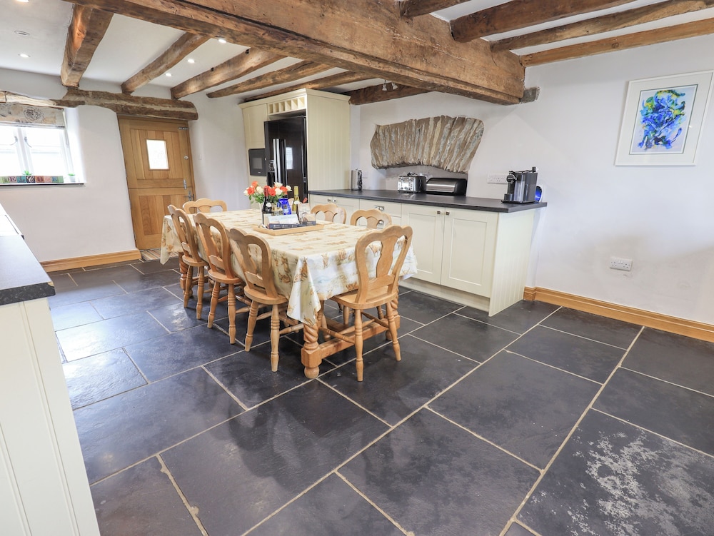 Satterthwaite Farmhouse - Sleep 8