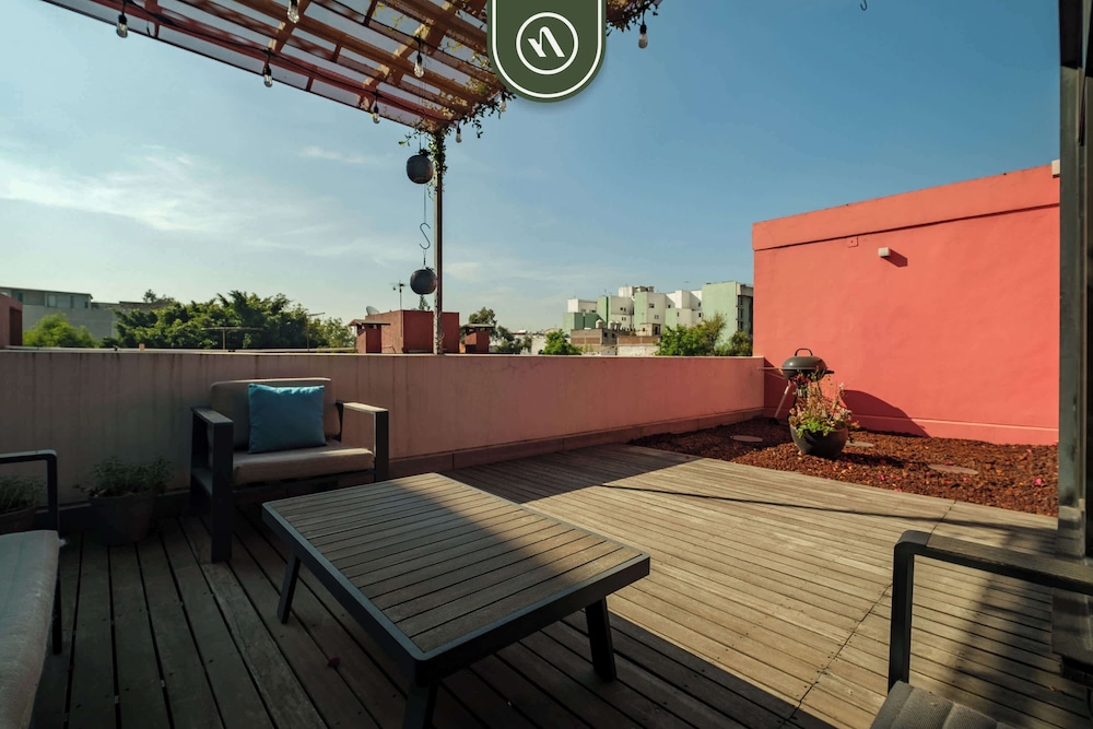 2 BR Penthouse in Roma - Private Rooftop Garden