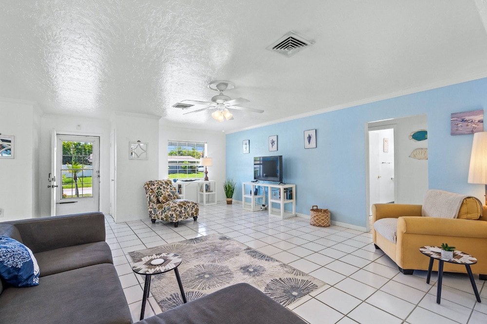 Sand Dollar Cottage