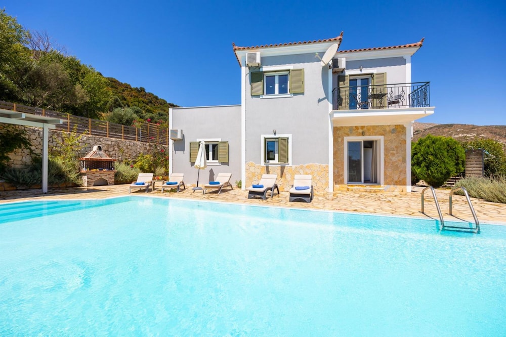Villa Kostis in Kateleios
