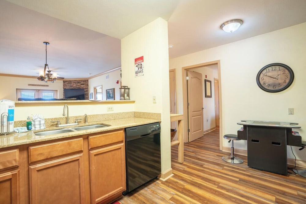 Mountain View Condo 3702