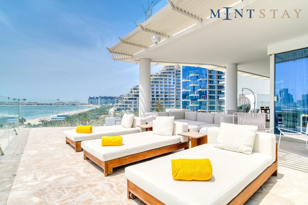 Five Palm Jumeirah Residences -Mint Stay