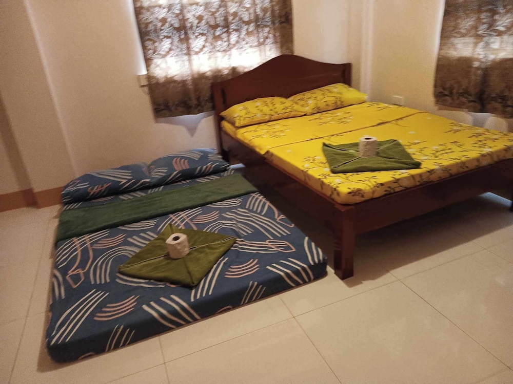 Room-aremen Transient, the no Hassle and