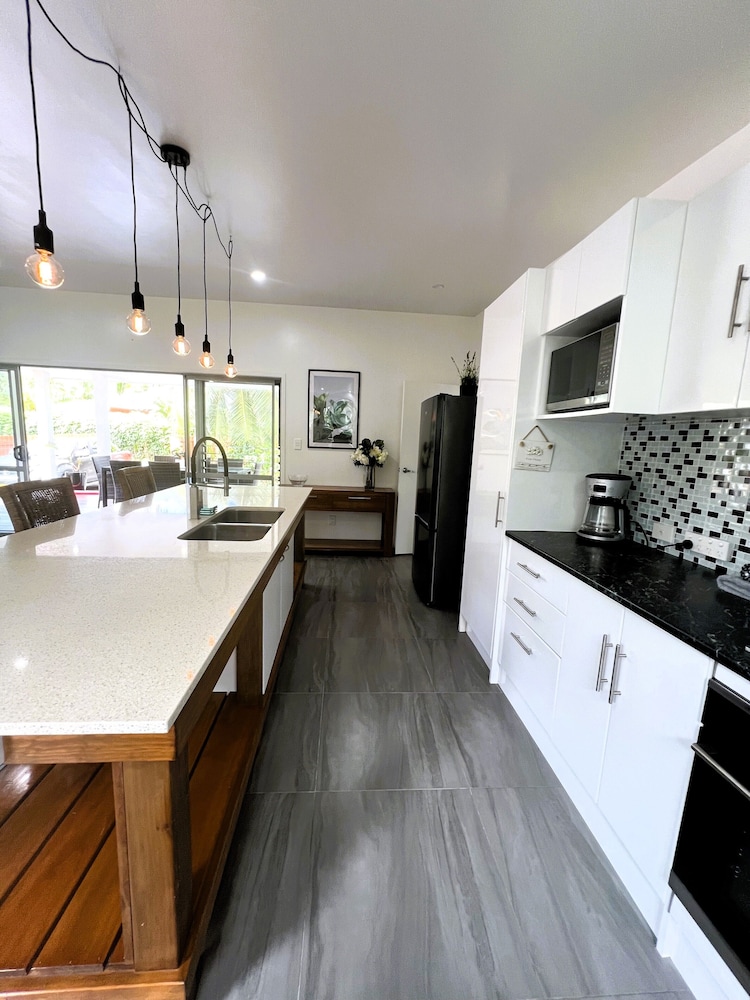 Ake Ake House