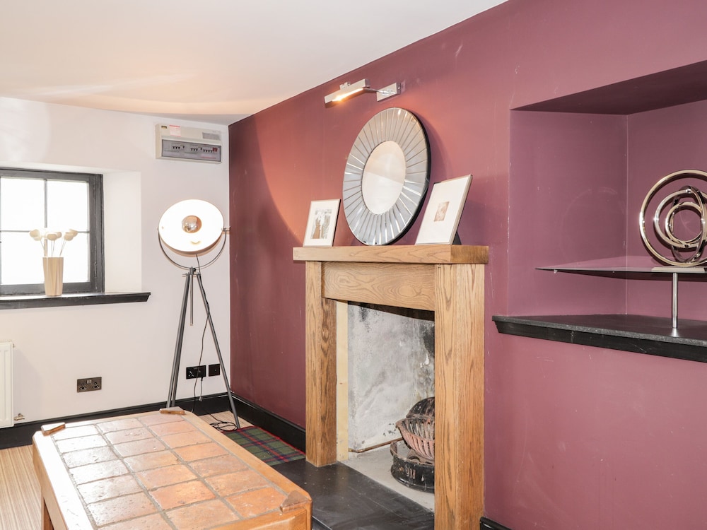 Mary Ann Apartment