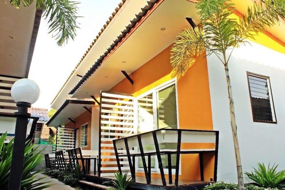 NT House Koh Lipe Resort