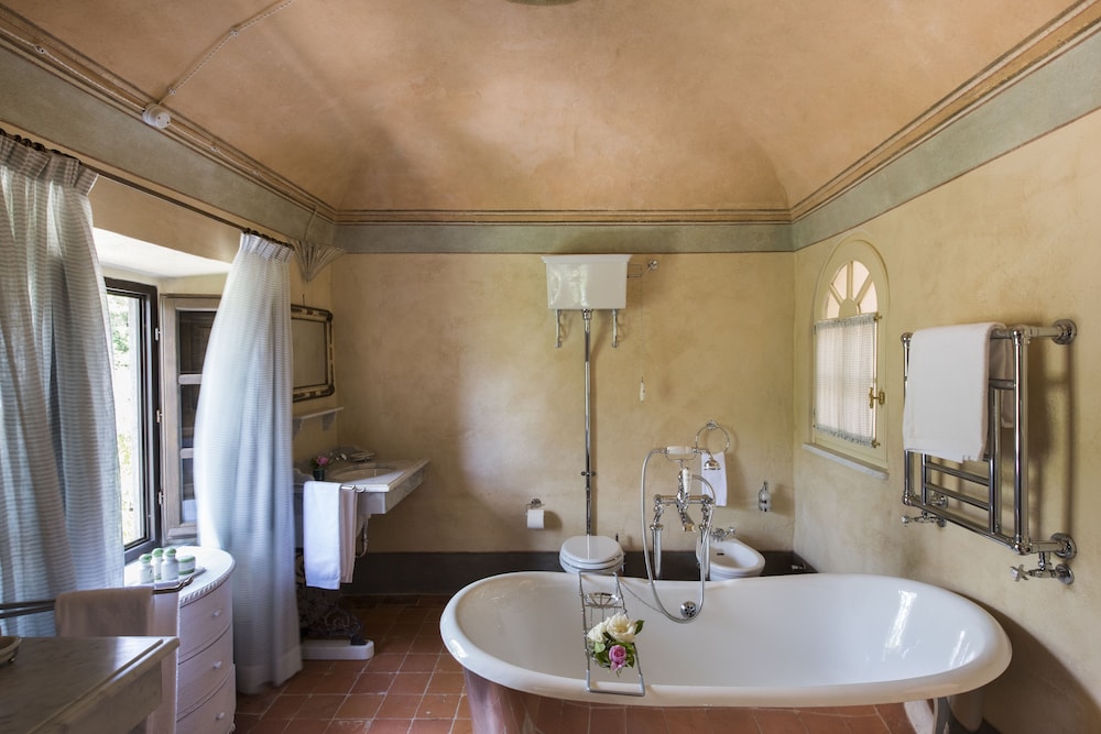 Borgo Pignano Volterra Tuscany