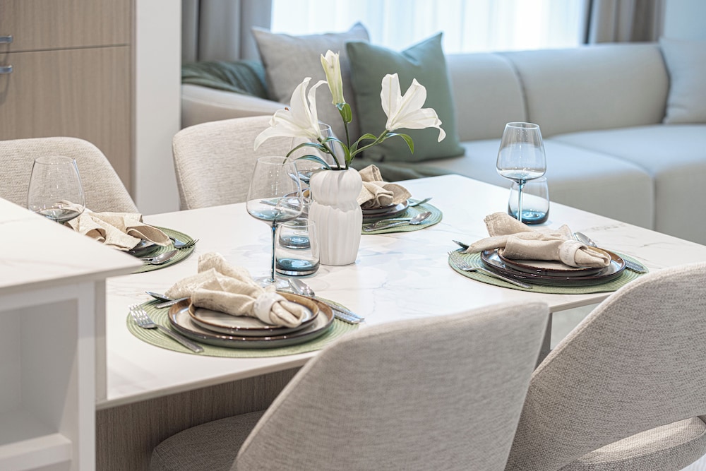Aya- Stylish 1BR Stay NadAlSheba 34
