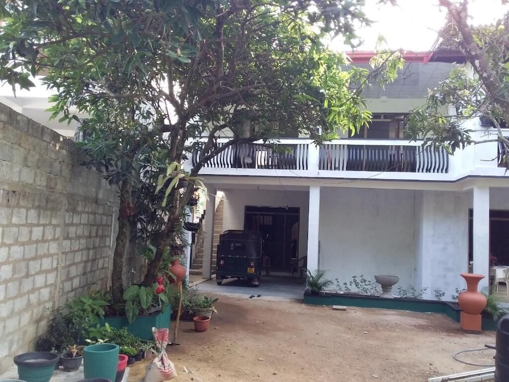 Photo 44