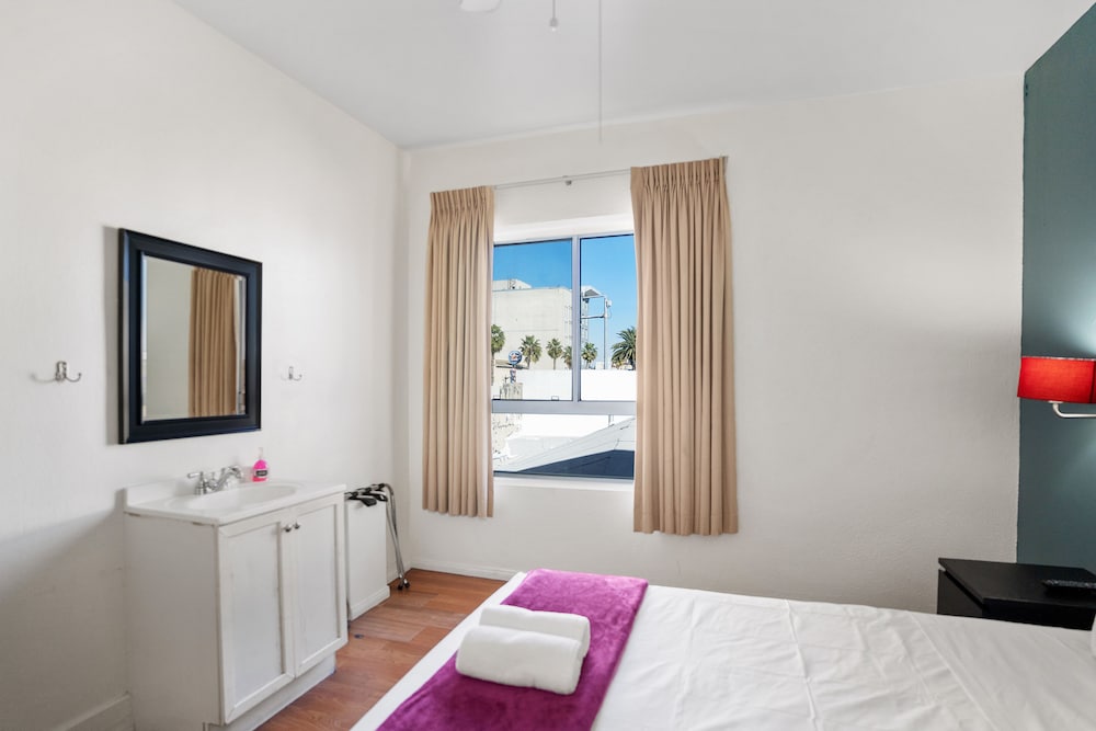 Samesun Hollywood - Hostel