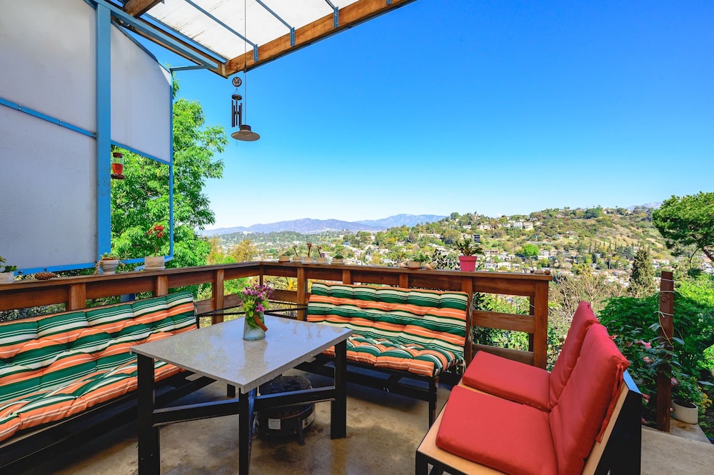 Scenic Retreat With Deck & Stunning Views in LA