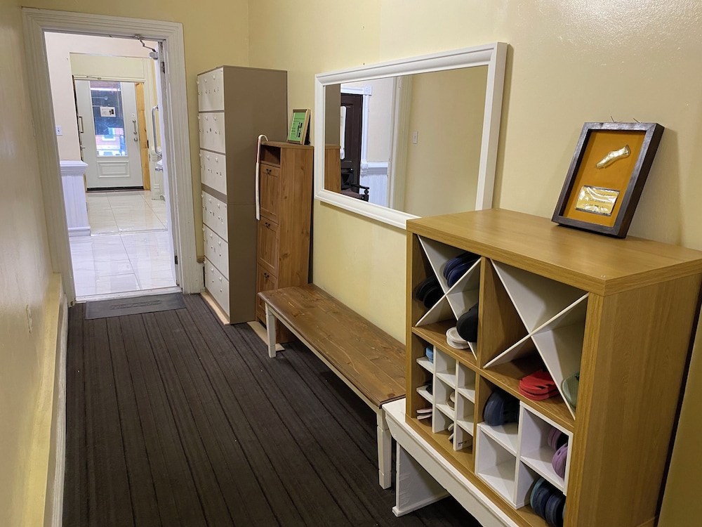 Kaisar Guest House
