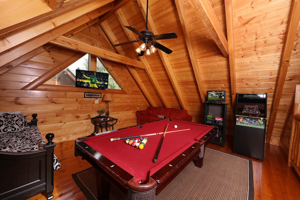 Wild Adventures - One Bedroom Cabin