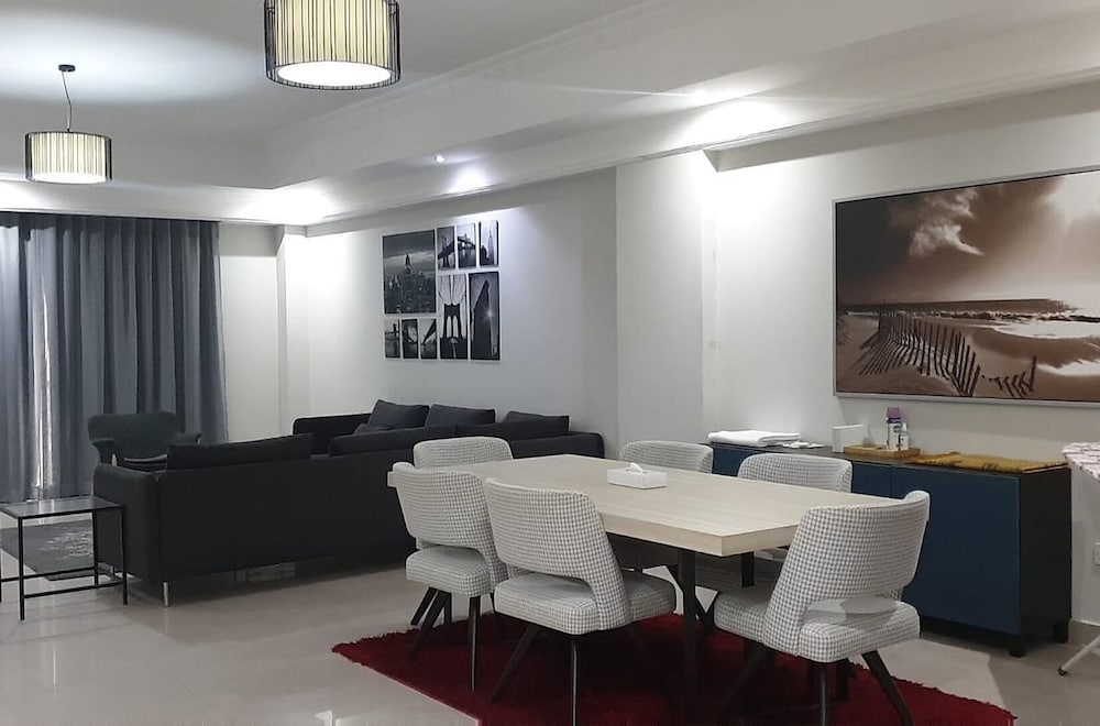 Al Faris Suite 2